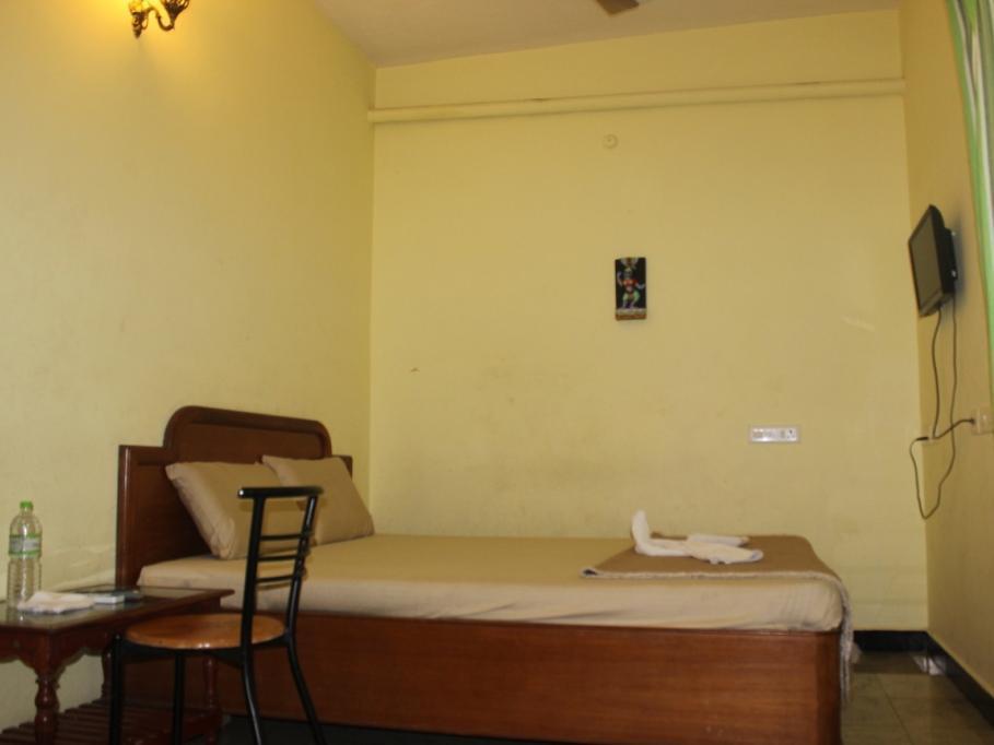 Hotel L'Ocean Pondicherry Exterior photo